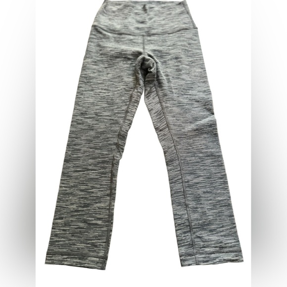 Lululemon wunder under Crop Leggings Criss Cross Waist grey size 4 - Picture 9 of 12